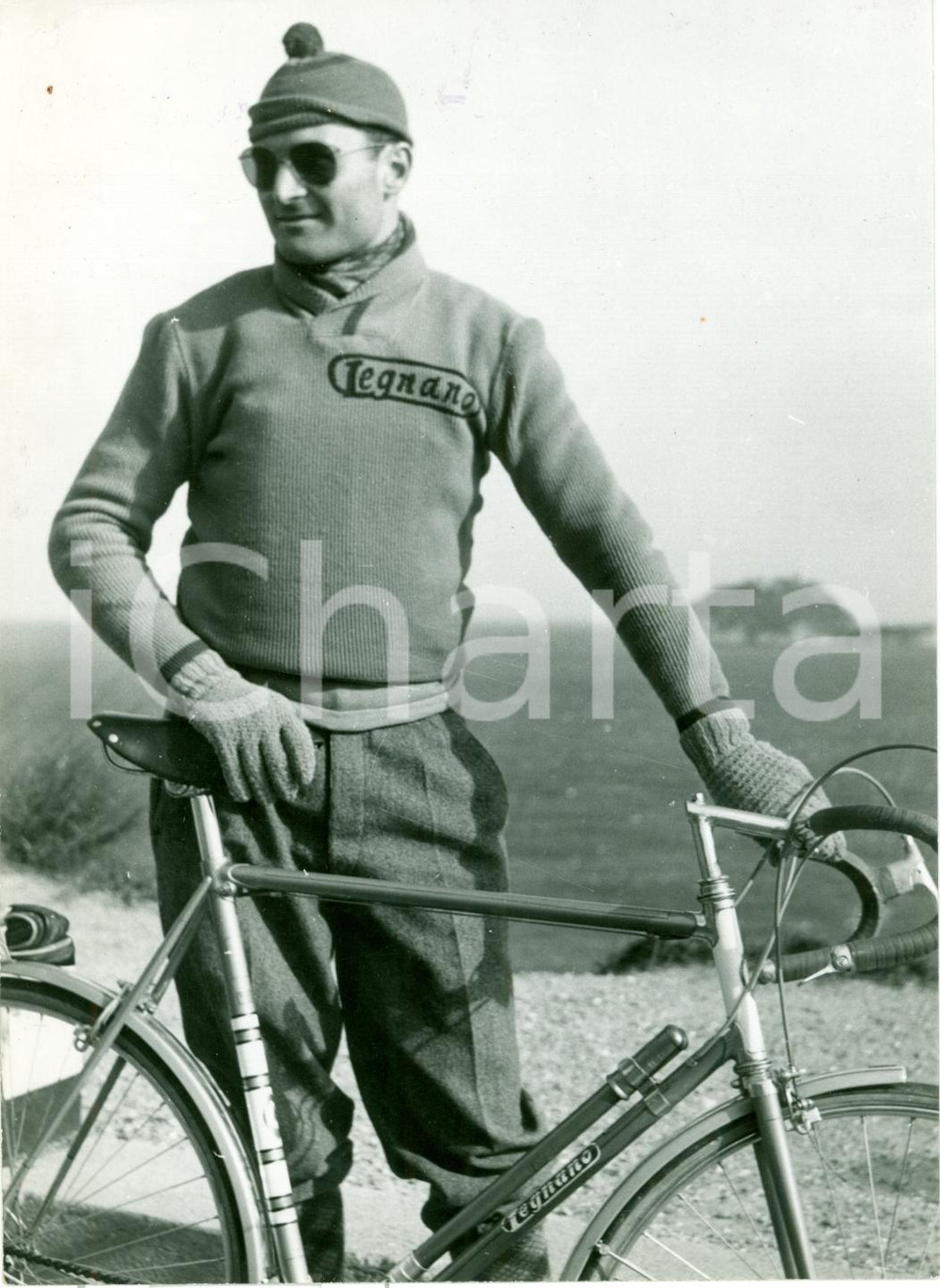 Fotografia d epoca originale 1953 CICLISMO Ritratto di Virgilio SALIMBENI con bicicletta LEGNANO Foto 1