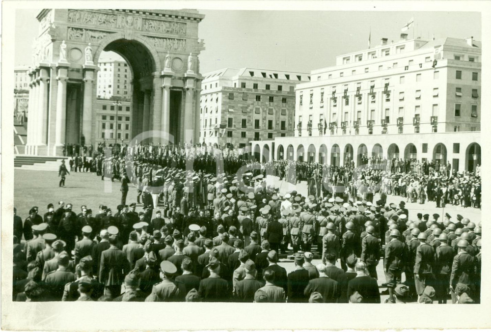 Fotografia d epoca originale 1940 GENOVA Celebrazione messa all ARCO DELLA VITTORIA Fotografia 1