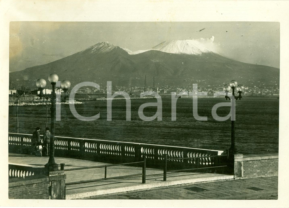 Fotografia d epoca originale 1938 NAPOLI Veduta del VESUVIO sotto la neve Foto ANIMATA 1