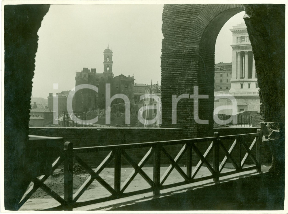 Fotografia d epoca originale 1933 ROMA Veduta CAMPIDOGLIO dai Mercati TRAIANEI Vera fotografia 1