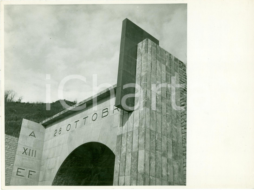 Fotografia d epoca originale 1935 GENOVA Portale della Galleria 28 OTTOBRE della CAMIONALE Fotografia 1