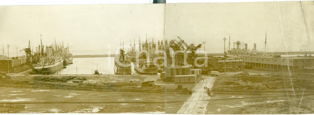 Fotografia d epoca originale 1938 GENOVA Linea ferroviaria speciale per condurre coloni ai piroscafi FOTO 1