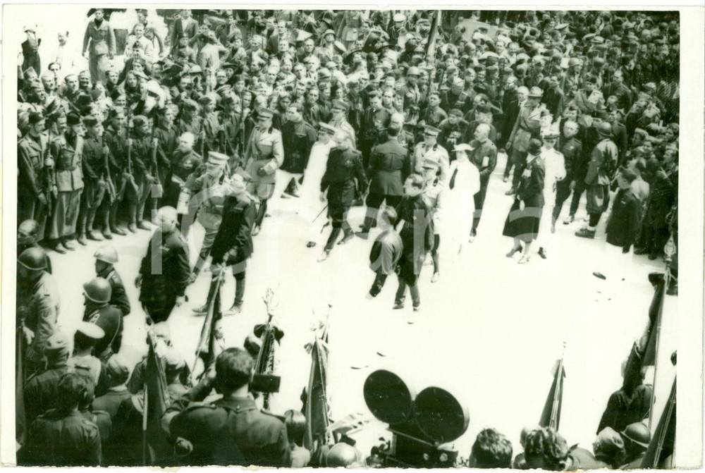 Fotografia d epoca originale 1938 PADOVA Re VITTORIO EMANUELE III visita la Fiera Fotografia 1