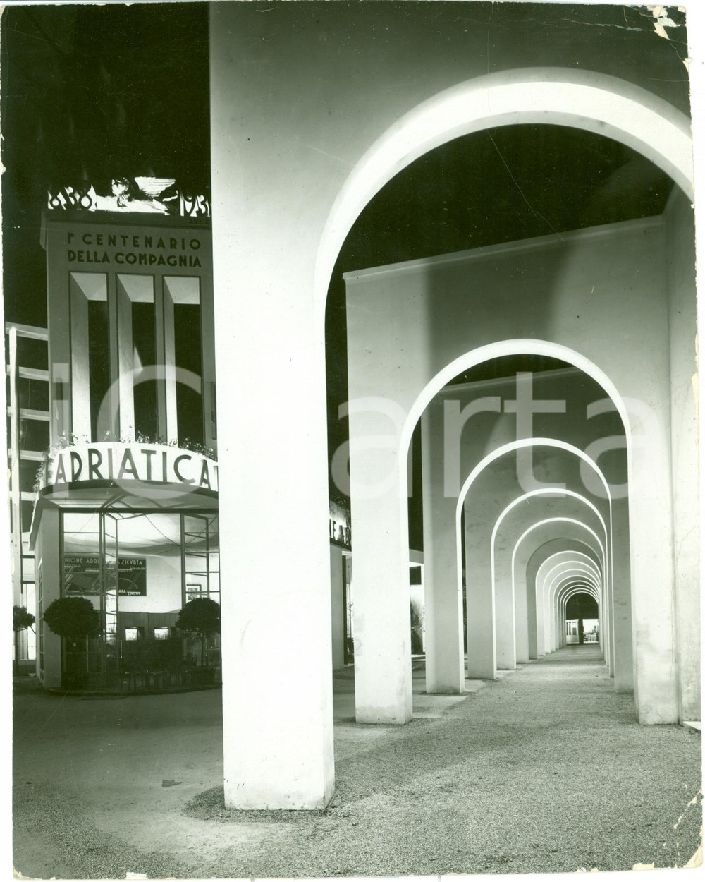 Fotografia d epoca originale 1938 PADOVA Compagnia ADRIATICA SicurtÃ  alla XXI Fiera Fotografia DANNEGGIATA 1