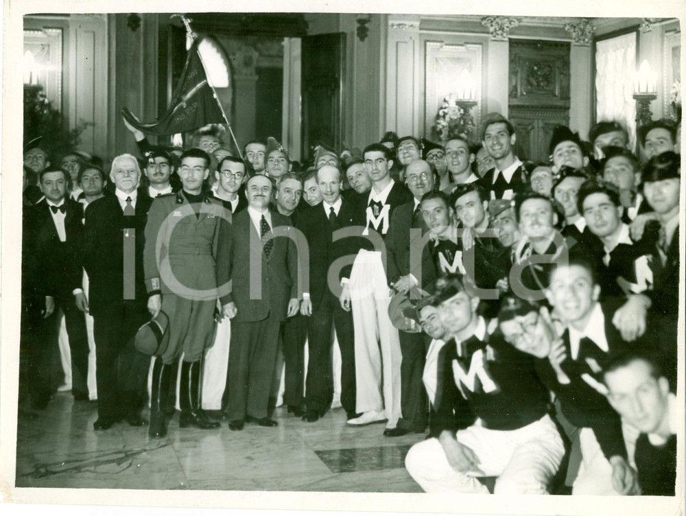 Fotografia d epoca originale 1934 MILANO Ricevimento LITTORI vincitori in Podesteria Fotografia 1