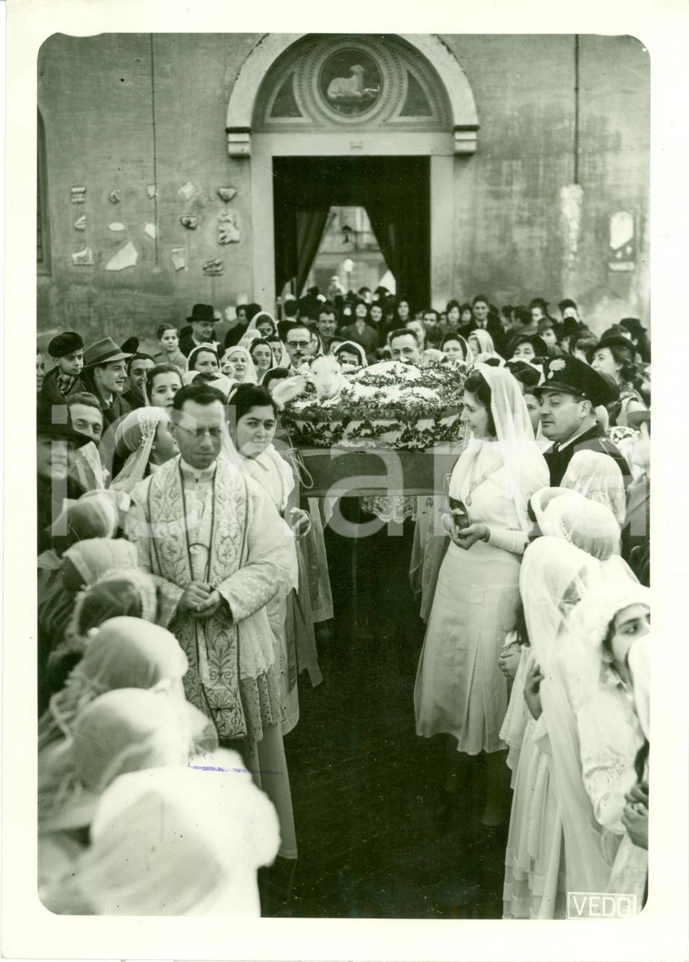 Fotografia d epoca originale 1940 ROMA SANT AGNESE Figlie di MARIA processione agnelli per Santo Padre FOTO 1