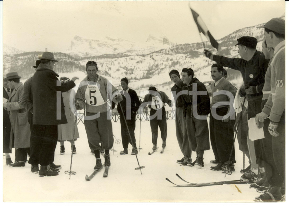 Fotografia d epoca originale 1940 SCI GIRO DELLE DOLOMITI Giovanni SCANDOLA della Scuola PREDAZZO Foto 18x13 1