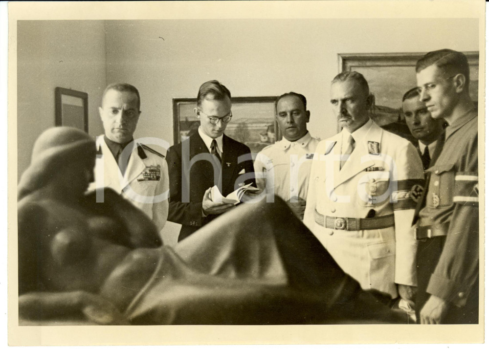 Fotografia d epoca originale 1939 WIEN Bernhard RUST e Giuseppe BOTTAI a una mostra di giovani artisti Foto 1