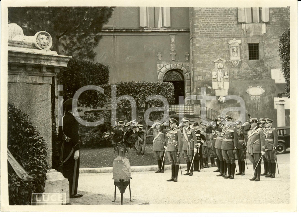 Fotografia d epoca originale 1939 ROMA Generale Walther VON BRAUCHITSCH all ara dei Caduti Fascisti Foto 1