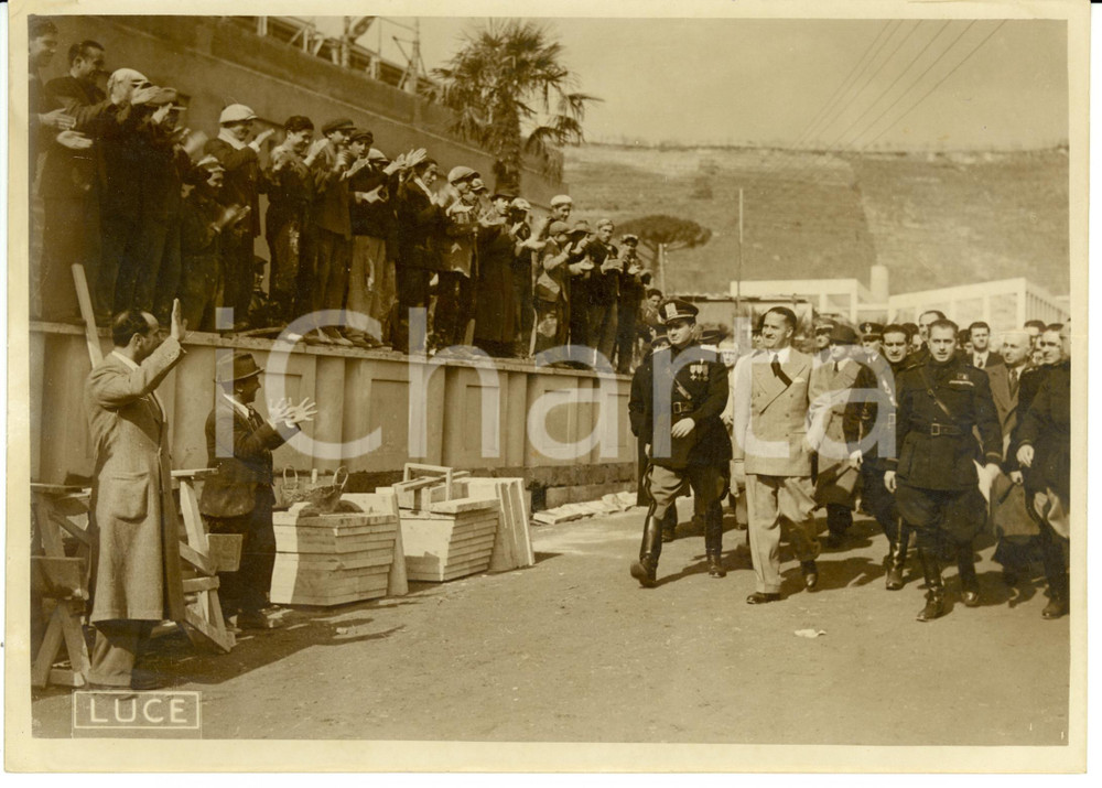 Fotografia d epoca originale 1940 NAPOLI Galeazzo CIANO visita la Triennale d Oltremare Foto 18x13 cm 1