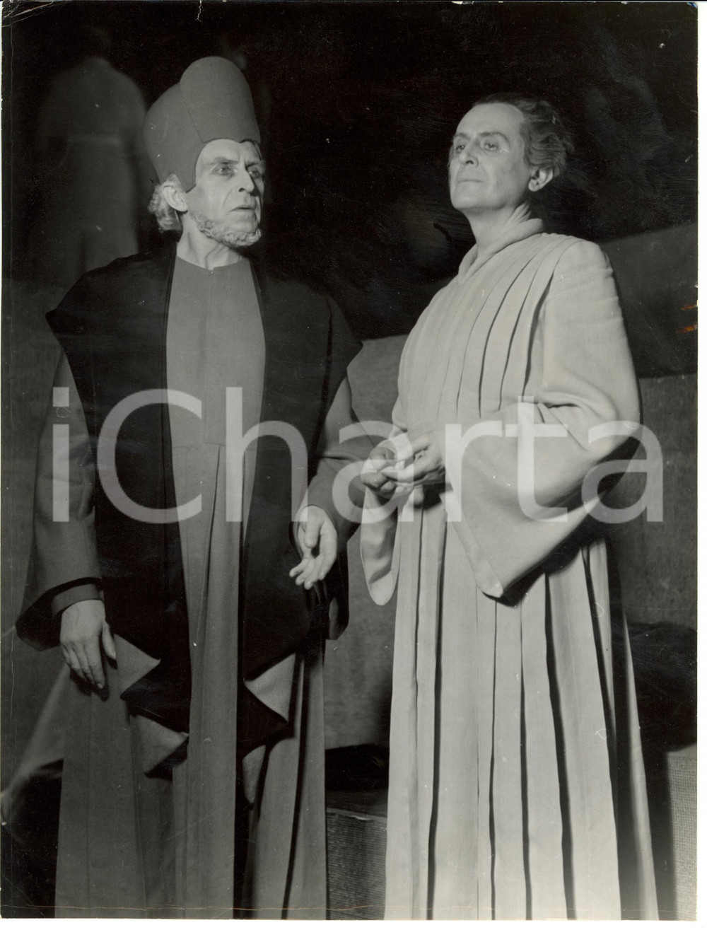 Fotografia d epoca originale 1942 TEATRO GERMANIA Max JUNGBAUER e Robert TAUBE in Empedocle Foto 1