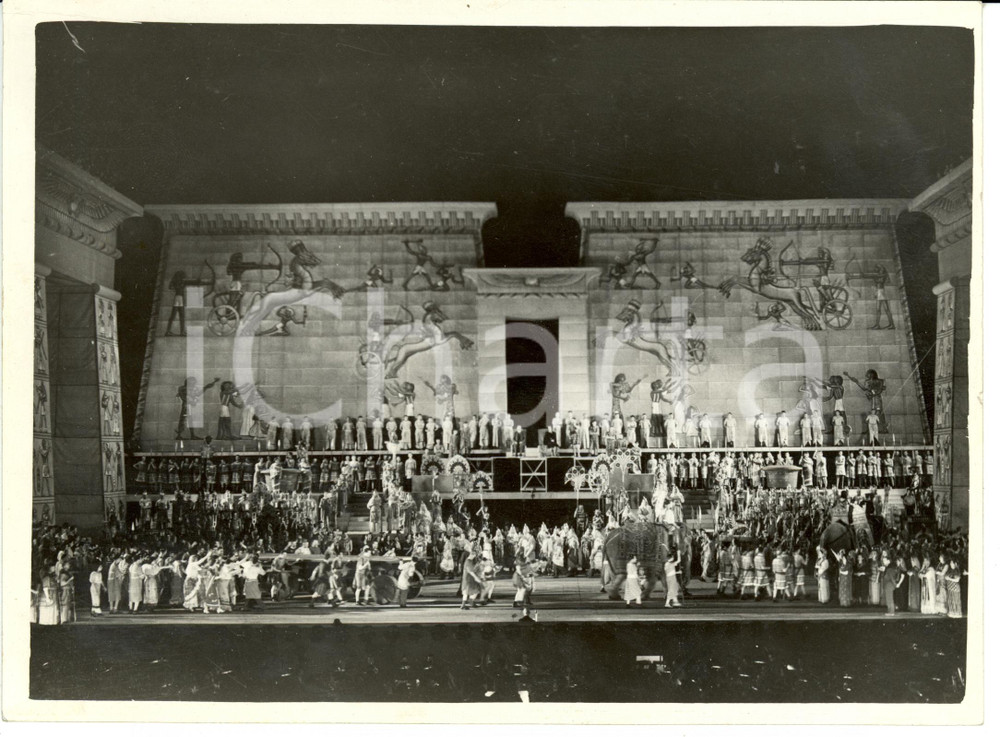Fotografia d epoca originale 1938 MILANO Castello Sforzesco  Secondo atto del  AIDA Foto ESTATE MUSICALE 1