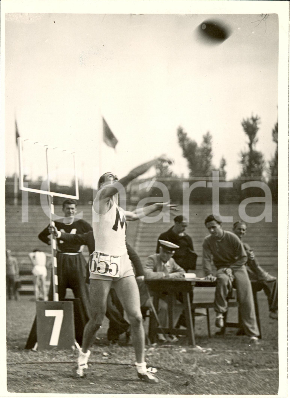 Fotografia d epoca originale 1934 MILANO LITTORIALI La gara del lancio del disco allo Stadio Civico Foto 1