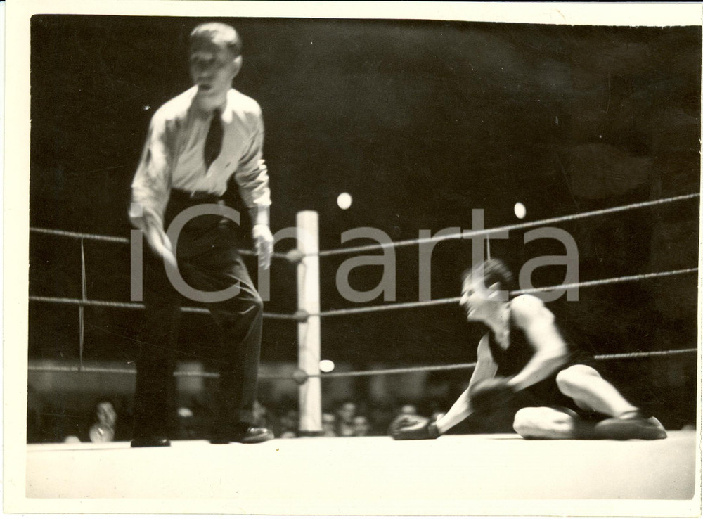 Fotografia d epoca originale 1934 MILANO LITTORIALI Un match di boxe al Palazzo dello Sport Fotografia 1