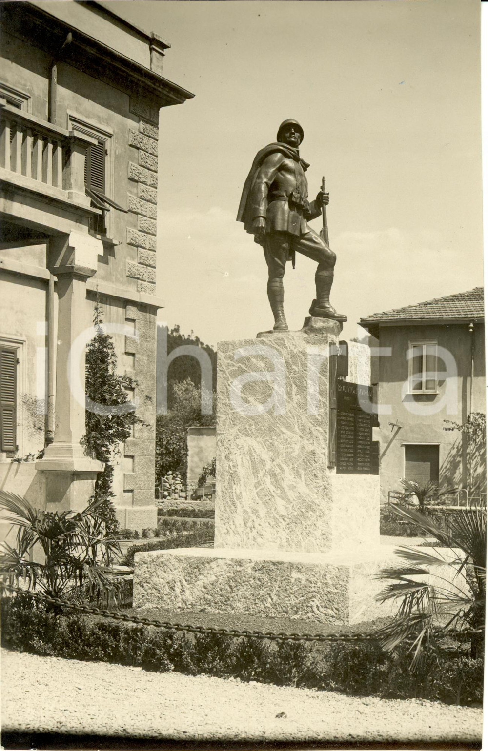 Fotografia d epoca originale 1933 BRUGNATO SP Nuovo Monumento Fascista ai Caduti in guerra Foto 1