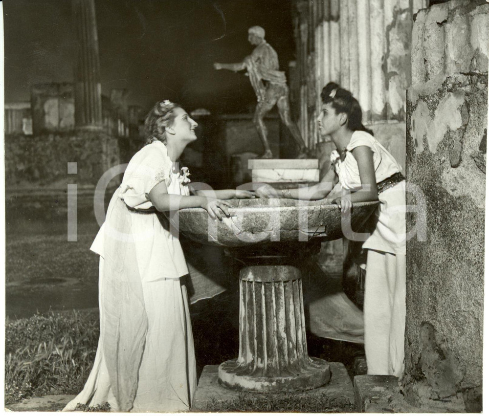 Fotografia d epoca originale 1939 POMPEI NA Prove spettacolo PRIMAVERA NAPOLETANA Fotografia di scena 1