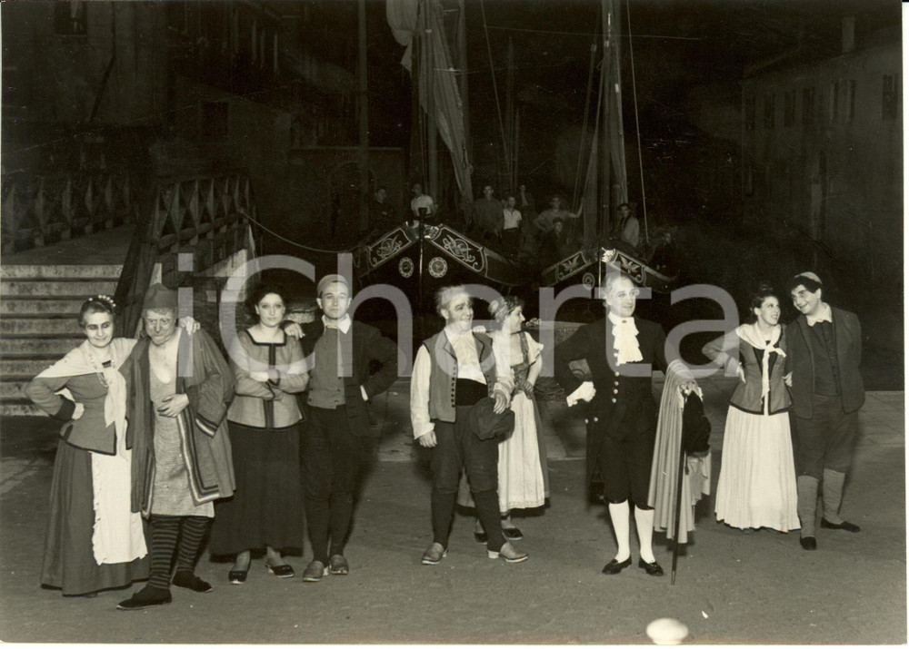 Fotografia d epoca originale 1937 VENEZIA TEATRO GIUDECCA Baruffe Chioggiotte di Carlo GOLDONI Foto di scena 1