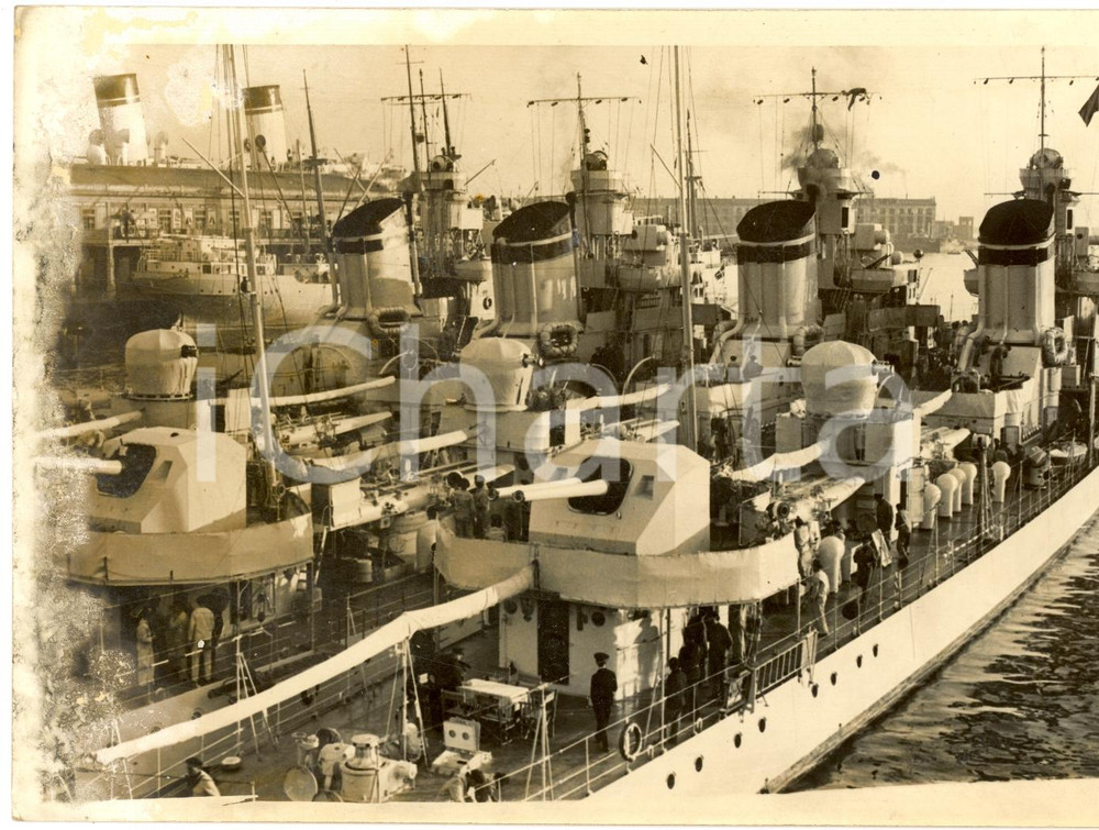 Fotografia d epoca originale 1940 ca GENOVA Cacciatorpedinieri BALENO FOLGORE LAMPO FULMINE Foto DANNEGGIATA 1