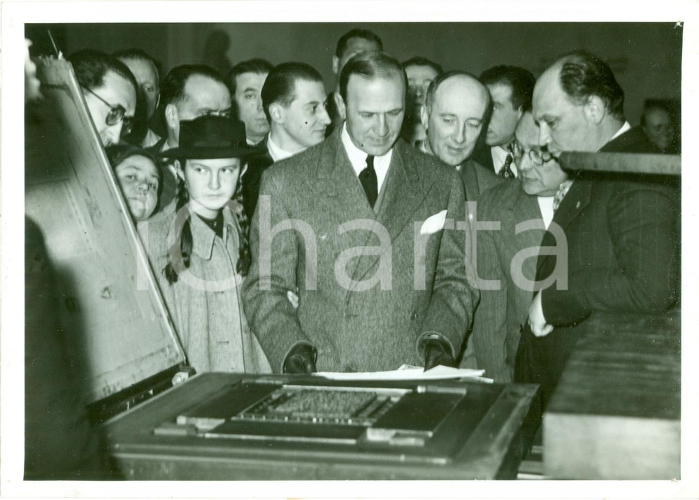 Fotografia d epoca originale 1939 MILANO MOSTRA LEONARDESCA Dino ALFIERI visita lavori LEONARDO Fotografia 1