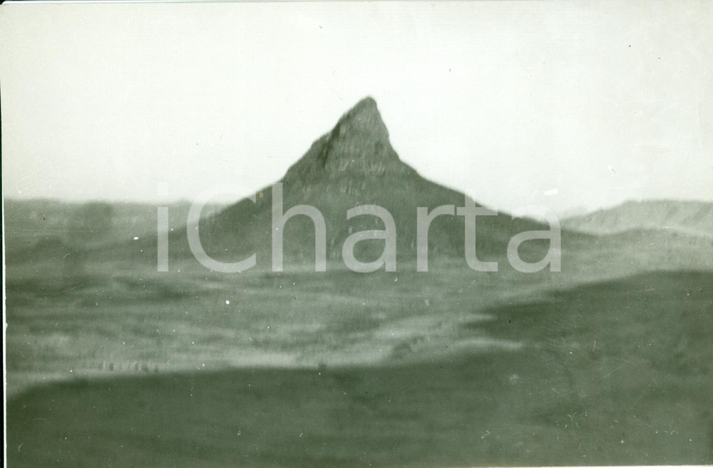 Fotografia d epoca originale 1936 ASMARA ERITREA Tipica montagna lungo la strada per ADIGRAT Fotografia 1