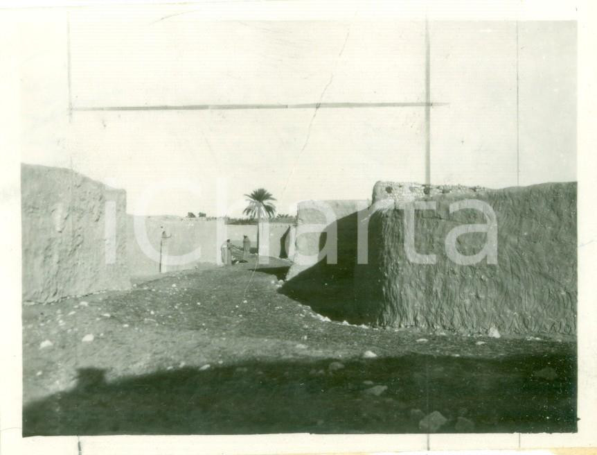 Fotografia d epoca originale 1931 EL GIOF LIBIA Una strada del villaggio di pietra Fotografia cm 11 x 8 1