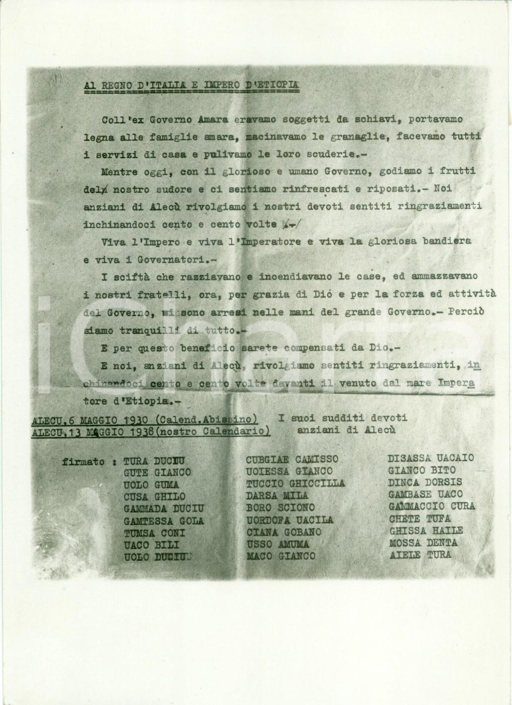 Fotografia d epoca originale 1938 DEMBIDOLO ETIOPIA PROPAGANDA Indigeni anziani ringraziano Impero Fascista 1
