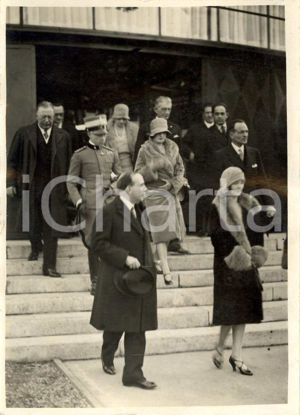 Fotografia d epoca originale 1935 MILANO FIERA Duchessa di SPOLETO dopo visita al Padiglione della GERMANIA 1
