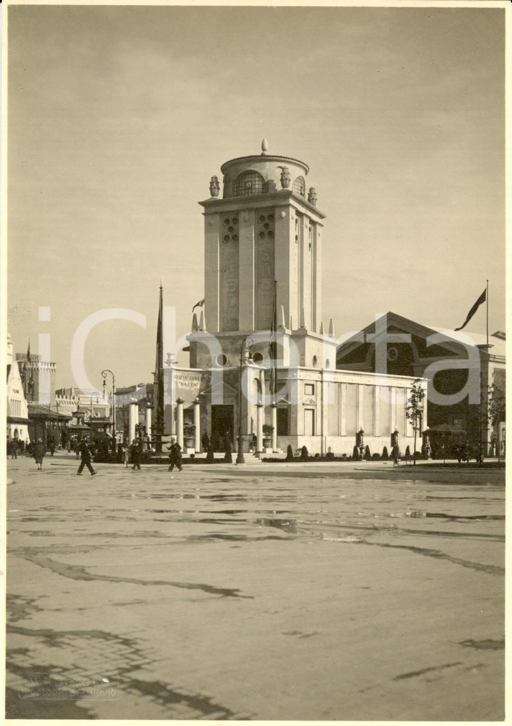 Fotografia d epoca originale 1928 MILANO FIERA CAMPIONARIA Veduta esterna del padiglione SHELL Fotografia 1
