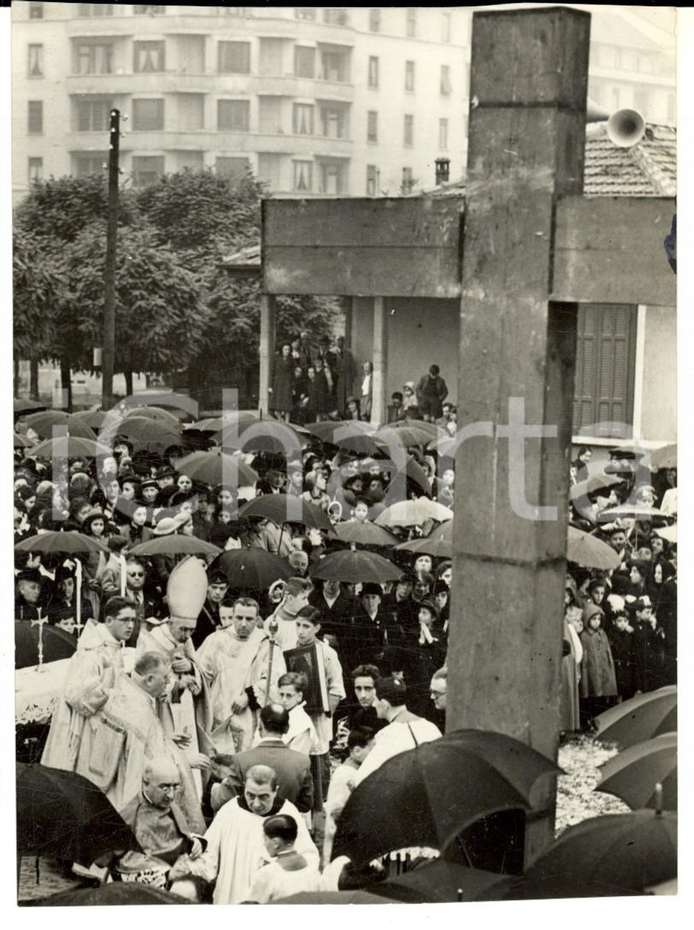 Fotografia d epoca originale 1939 MILANO Card. Ildefonso SCHUSTER benedice prima pietra REGINA DELLA PACE 1