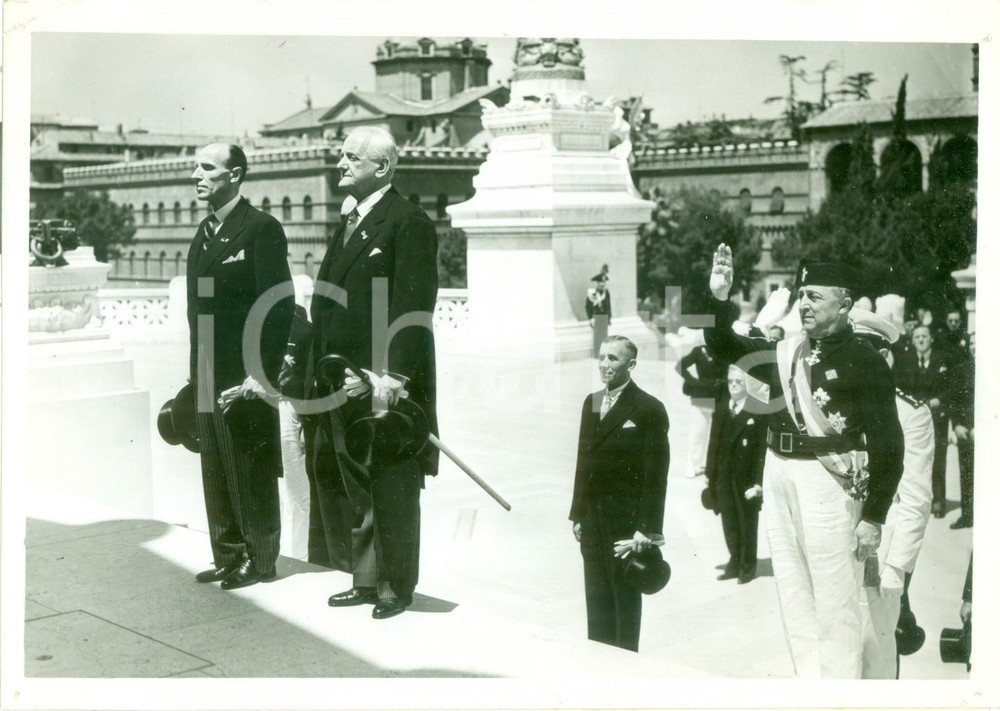 Fotografia d epoca originale 1938 ROMA Bela IMREDY Kalman DE KANYA rendono omaggio al MILITE IGNOTO Foto 1