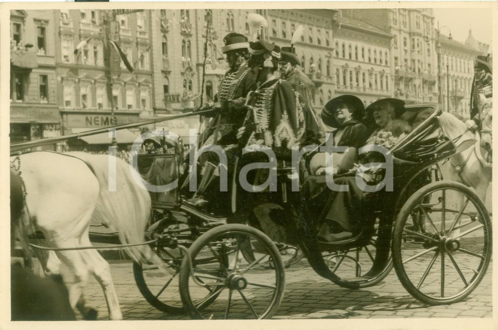 Fotografia d epoca originale 1937 BUDAPEST Elena di SAVOIA in carrozza con moglie di Miklos HORTHY Fotografia 1