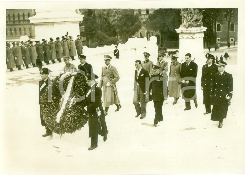 Fotografia d epoca originale 1939 ROMA Ambasciatore Gabriel GOSALVEZ TEJADA al Milite Ignoto Fotografia 1