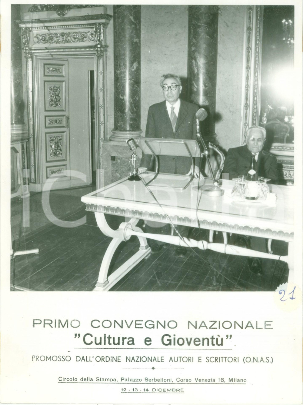 Fotografia d epoca originale 1959 MILANO Oratore al Primo Convegno Nazionale Cultura GioventÃ¹ O.N.A.S. FOTO 1