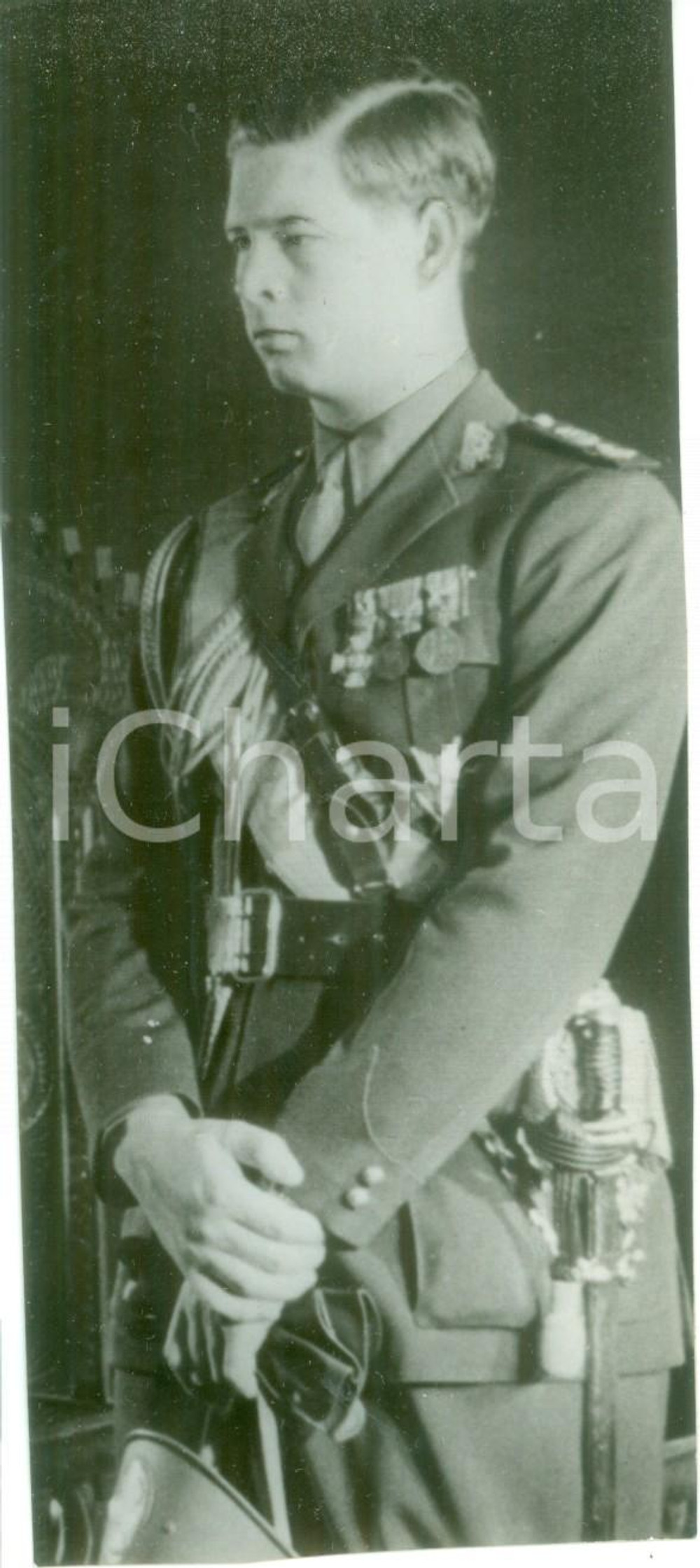Fotografia d epoca originale 1940 BUCAREST Il principe ereditario Michele di ROMANIA Fotografia 1