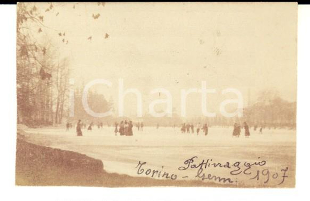 Fotografia d epoca originale 1907 TORINO Parco del VALENTINO Pattinaggio sul ghiaccio Foto RARA 7x4 cm 1