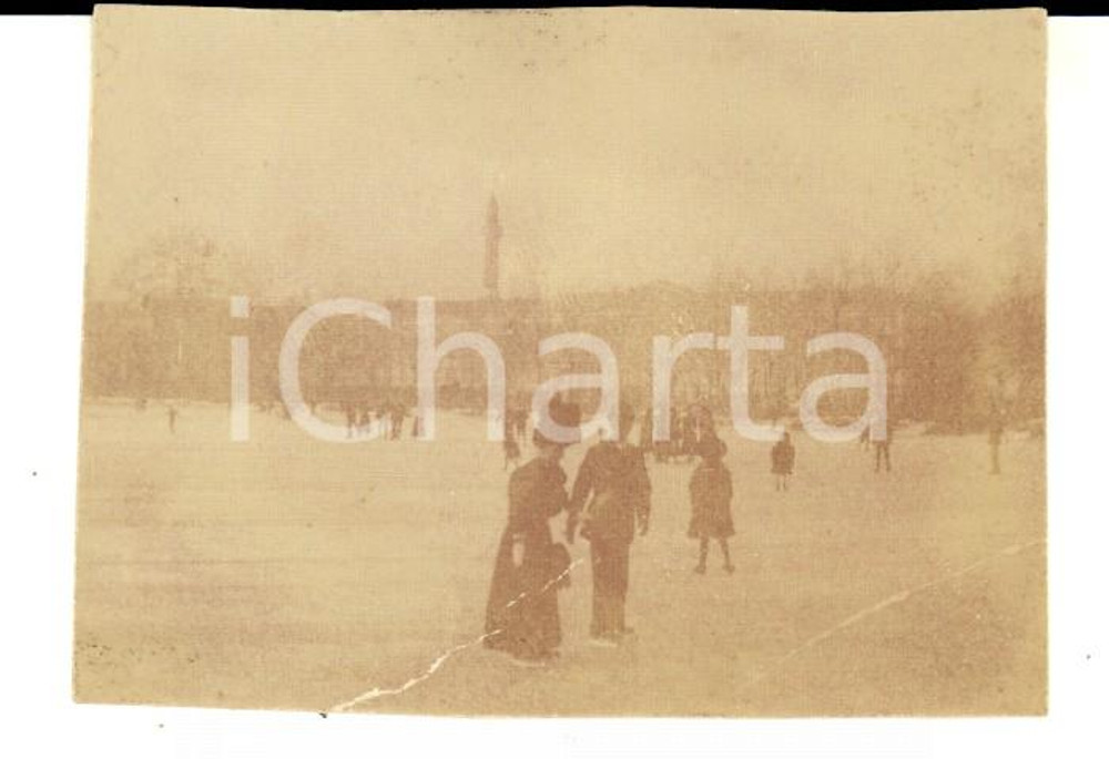 Fotografia d epoca originale 1907 TORINO Parco del VALENTINO Pattinaggio sul ghiaccio Foto RARA 8 x 5 cm 1