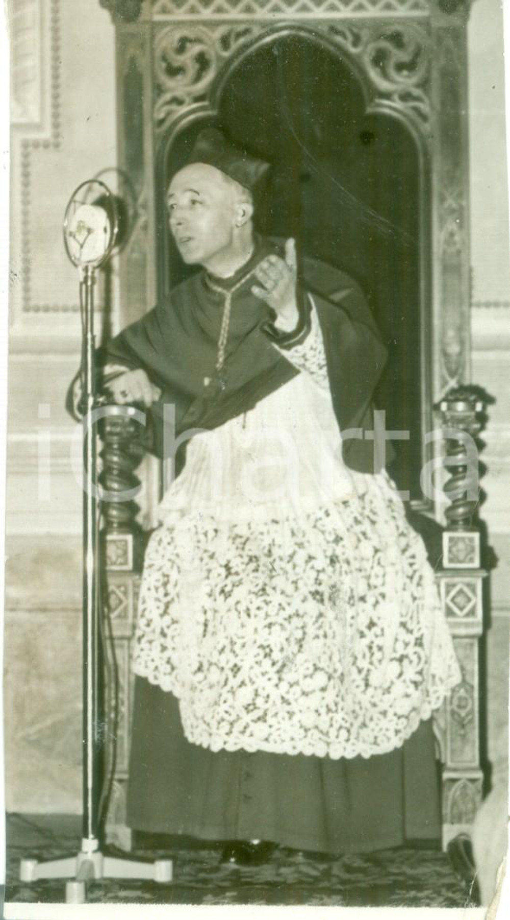 Fotografia d epoca originale 1939 MILANO Cardinale Ildefonso SCHUSTER parla agli Artisti Foto DANNEGGIATA 1