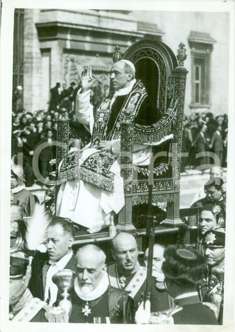 Fotografia d epoca originale 1939 ROMA Papa PIO XII prende possesso di San Giovanni in LATERANO Fotografia 1