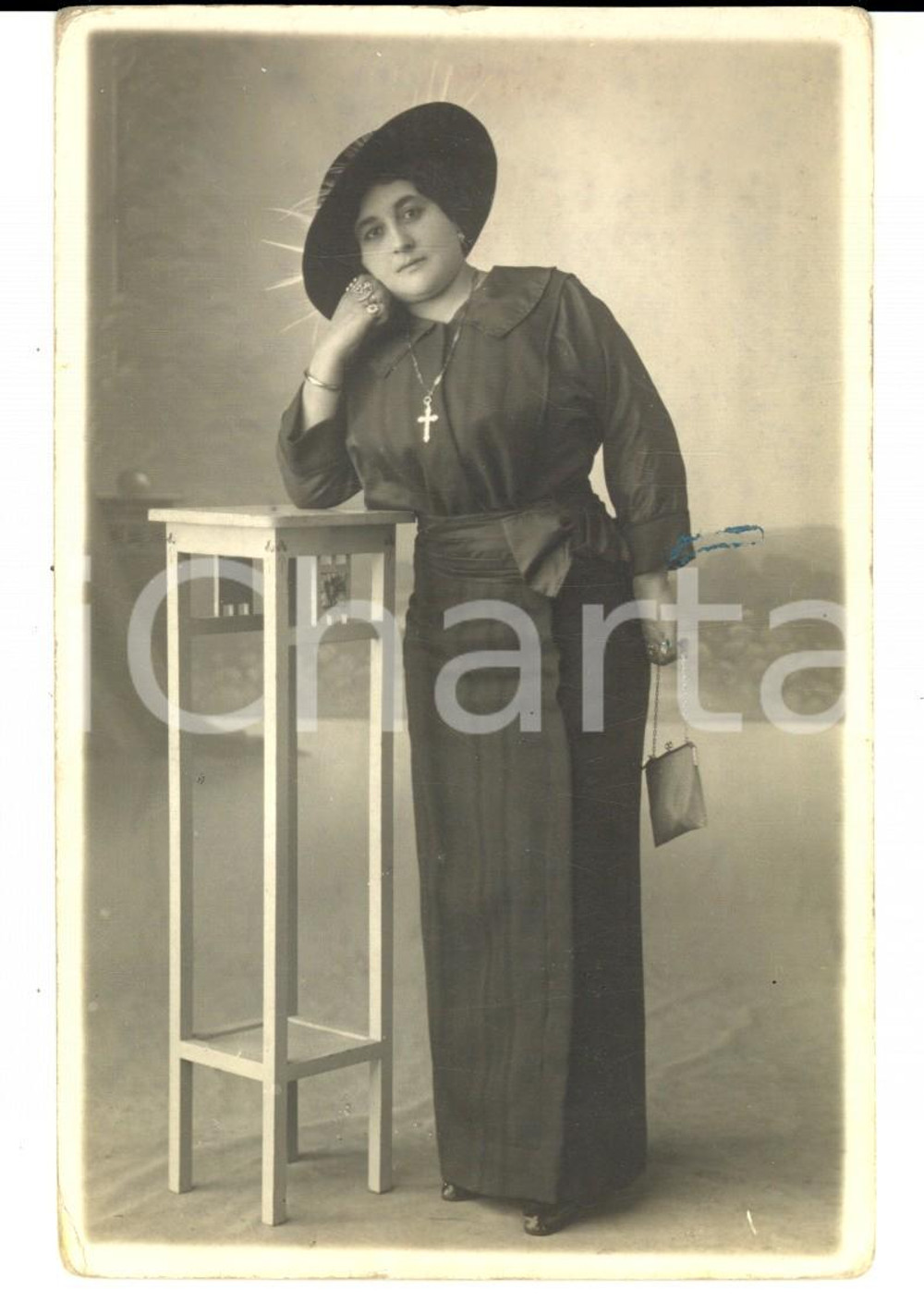 Fotografia d epoca originale 1920 ca Ritratto di Rosetta RISSO in abito lungo Foto VINTAGE FP NV 1