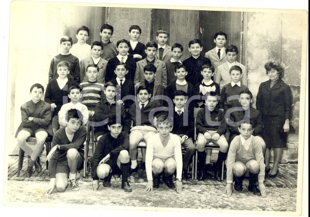 Fotografia d epoca originale 1963 MANTOVA Classe di prima media con la prof.ssa Paola GORINI Foto 18x12 1