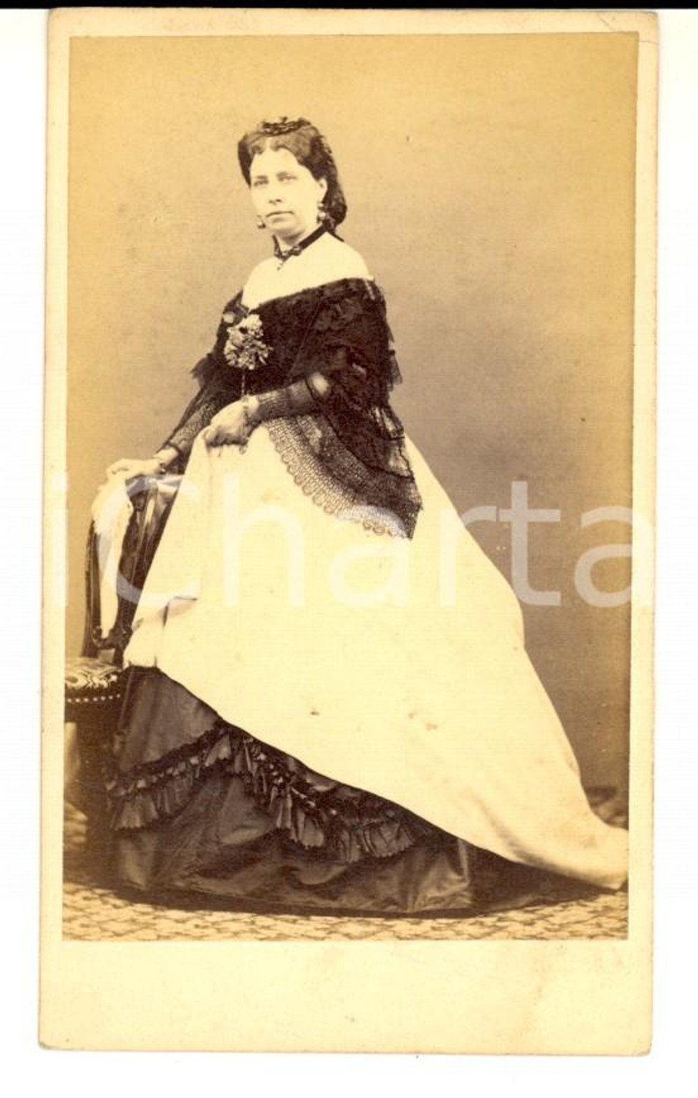 Fotografia d epoca originale 1865 ca FIRENZE Nobildonna in abito bianco Fotografia Fratelli ALINARI CDV 1