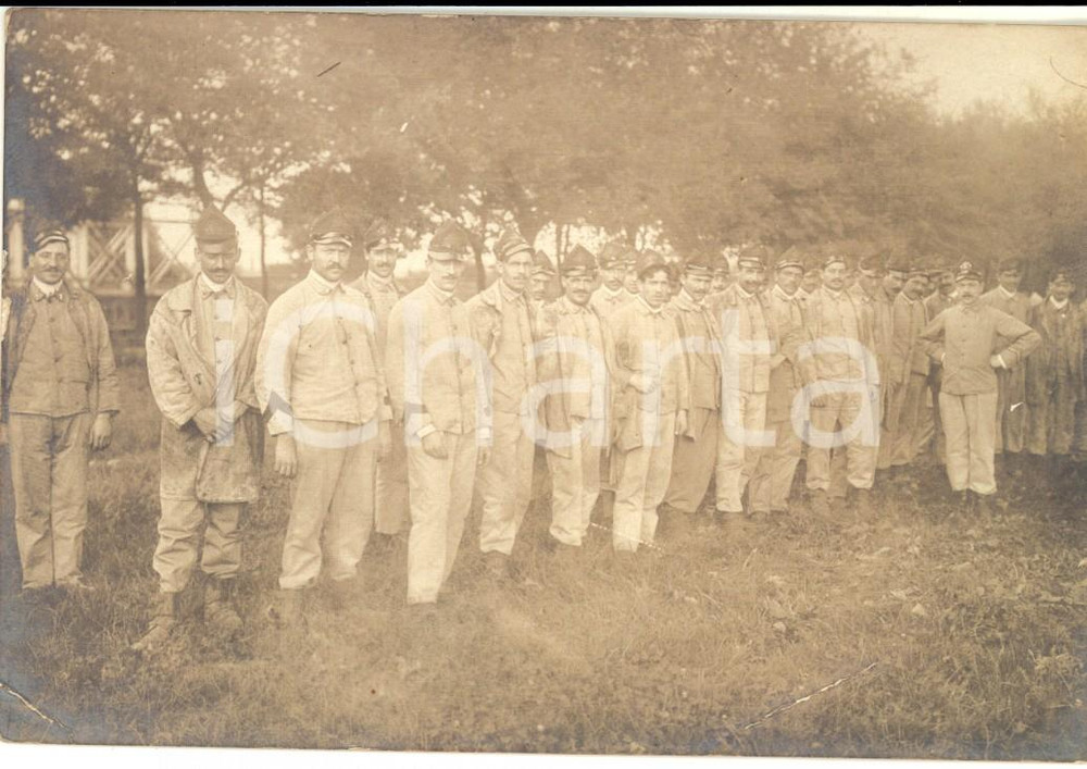 Fotografia d epoca originale 1909 TORINO Cesare ROSTAGNOTTO tra i commilitoni richiamati alle armi Foto FP 1