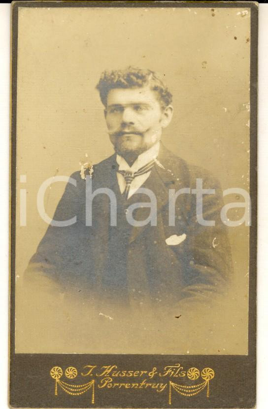 Fotografia d epoca originale 1900 ca PORRENTRUY CH Ritratto maschile con cravatta a righe Foto HUSSER 1