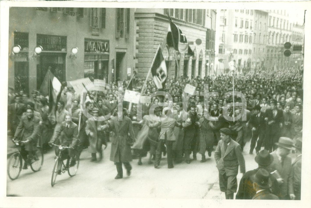 Fotografia d epoca originale 1938 FIRENZE Manifestazione contro aggressioni agli Italiani a TUNISI Foto 1 1