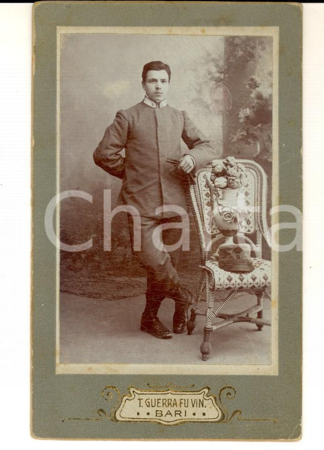 Fotografia d epoca originale 1890 ca REGIO ESERCITO BARI  Ritratto allievo Mario VENTURA Foto GUERRA CDV 1