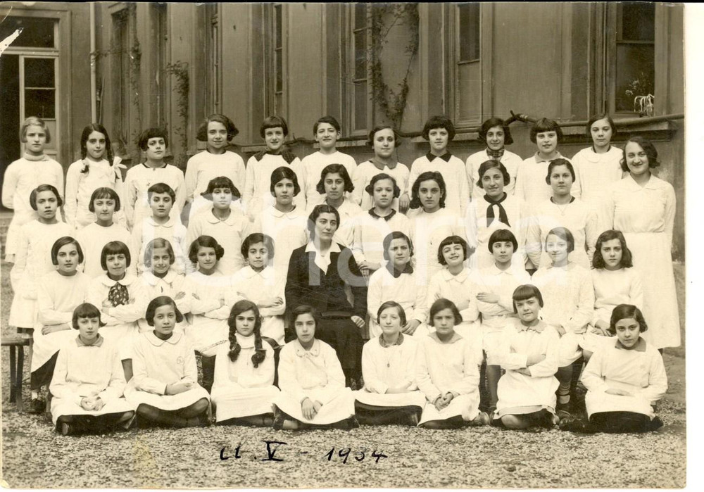 Fotografia d epoca originale 1934 MILANO Bambine della classe V elementare con maestra Fotografia 16x11 cm 1