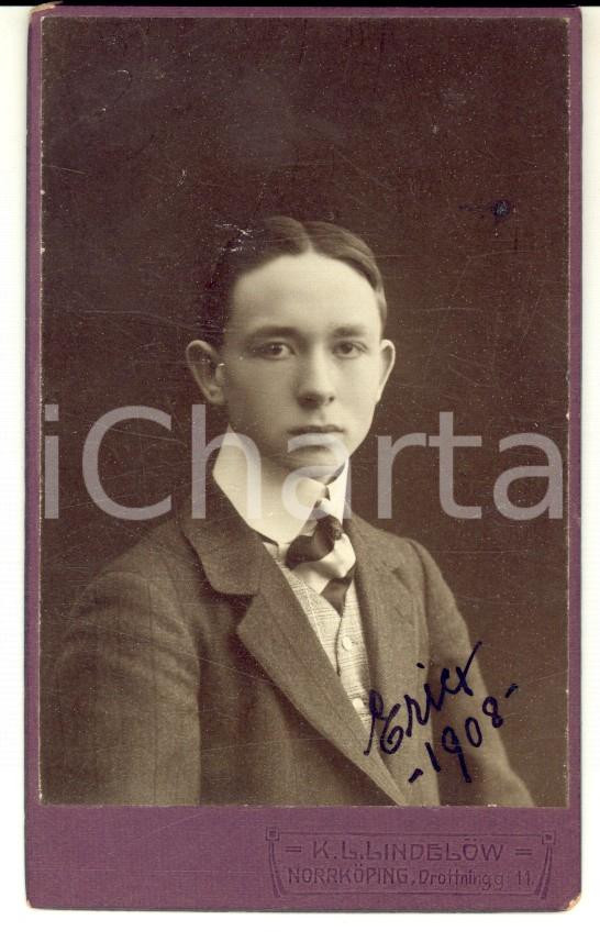 Fotografia d epoca originale 1908 NORRKOPING S Ritratto di adolescente in cravatta Foto LINDELOW CDV 1