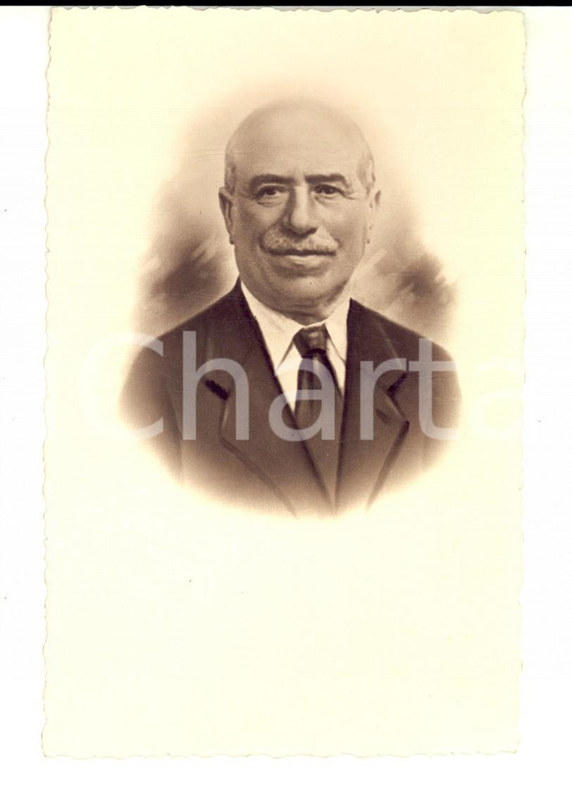Fotografia d epoca originale 1930 ca VALENZA PO Ritratto maschile ritoccato Foto cartolina IVALDI 1 1