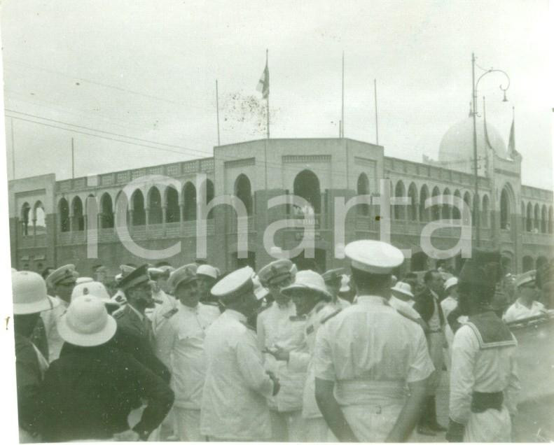 Fotografia d epoca originale 1935 AFRICA ORIENTALE ITALIANA Le autoritÃ  al porto Fotografia cm 1