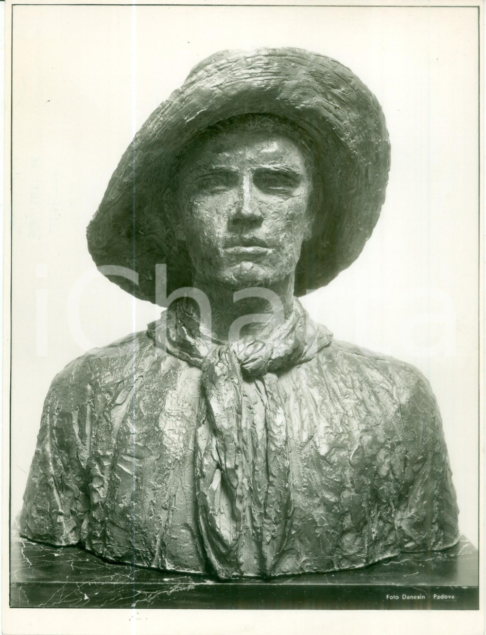 Fotografia d epoca originale 1939 PADOVA Paolo BOLRDIN Contadino Fotografia coeva del busto cm 17 x 23 1